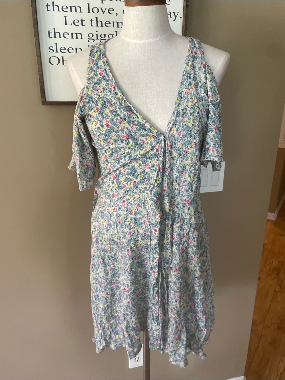 Angie Blue Multi Floral Cold-Shoulder Tie-Front one button Mini Dress
